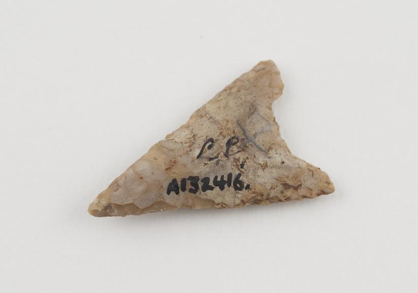 Flint arrowhead, barbed, possibly palaeolithic