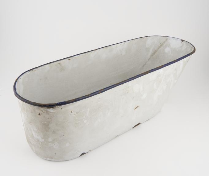 Small bath, enamelled iron, 20th century