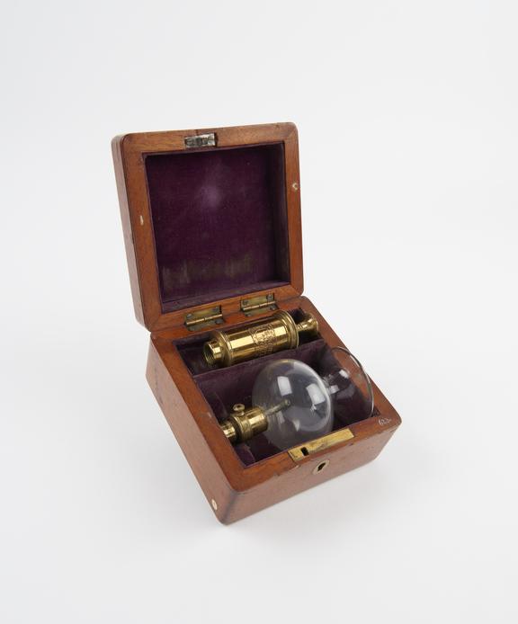 Breast pump by S.Maw and Son, 1860-1870, in box