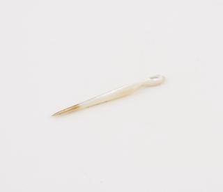 Ear spoon