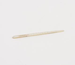 Tongue scraper