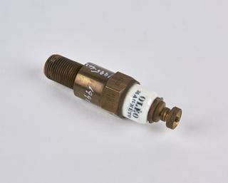 'Oleo' spark plug