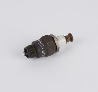 Sphinx Mark B-11 Spark plug, 1910-1925