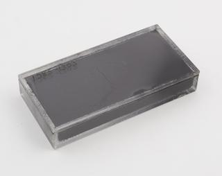 Specimen of selenium powder