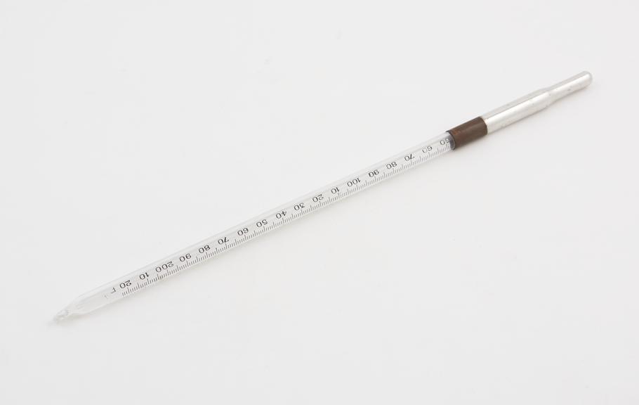 1 thermometer with plated for conductivity