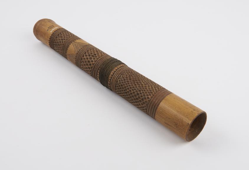 Bamboo cane snuff container