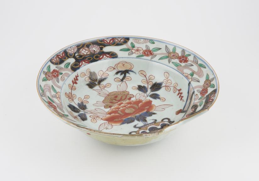 Barber's shaving bowl, soft paste porcelain, Japanese, 1720-1860