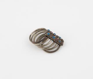6 metal rings