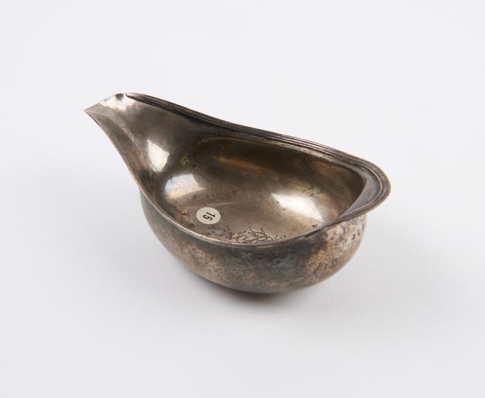 Sterling silver pap boat, open boat shaped with ribbed edge