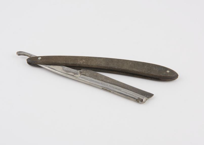 Razor, steel and wood, French, second half 19th century