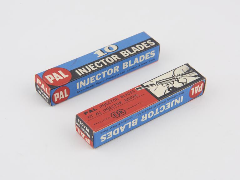 Two packets of Pal razor blades