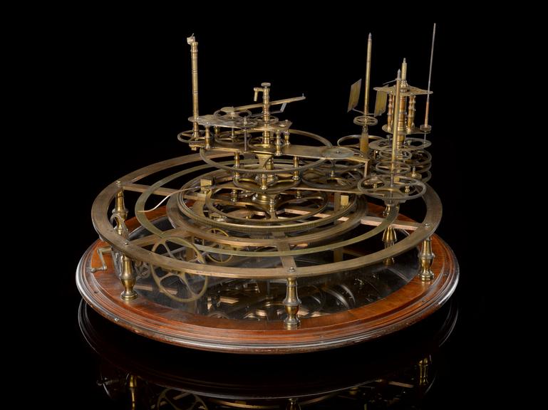 Incomplete mechanical orrery without case or planets