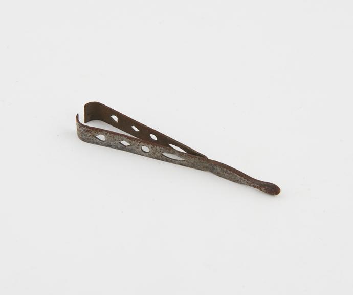 Depilatory forceps, steel, French, 1701-1850