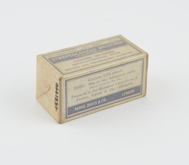 Carton containing ampoule of streptococcus antitoxin, by Parke