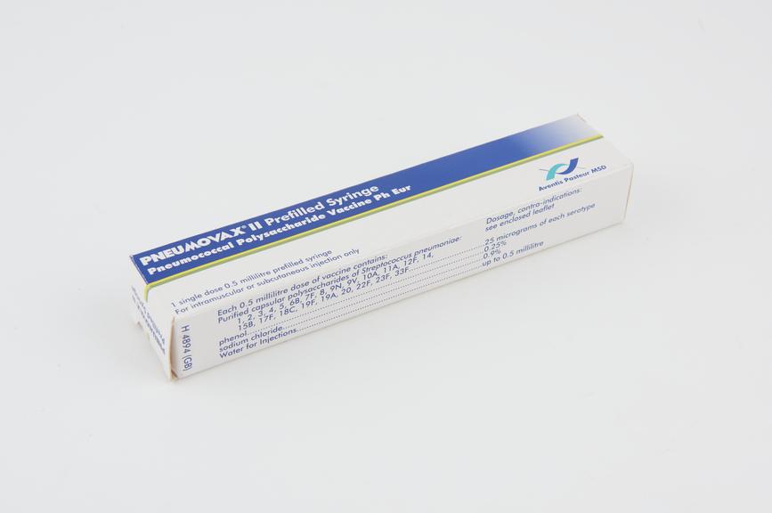 Box containing a single dose prefilled syringe of Pneumovax II