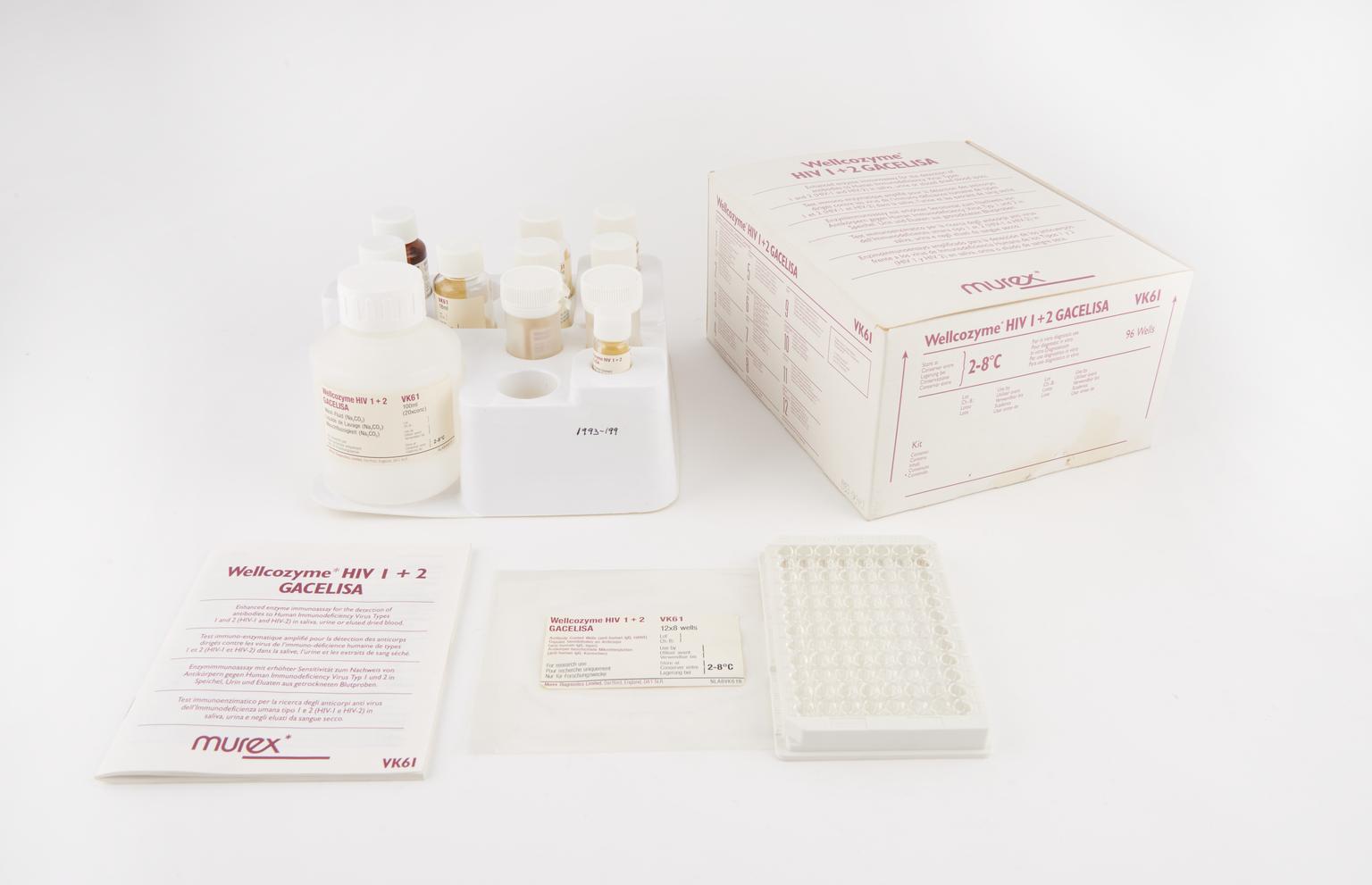 Kit, `Wellcozyme HIV 1+2 GACELISA' VK61, one of two, for HIV testing