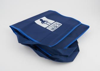 Blue Carry Bag for Model 7505 steam syringe steriliser, English, 1992