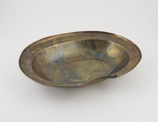 Shaving bowl from barber surgeon's case