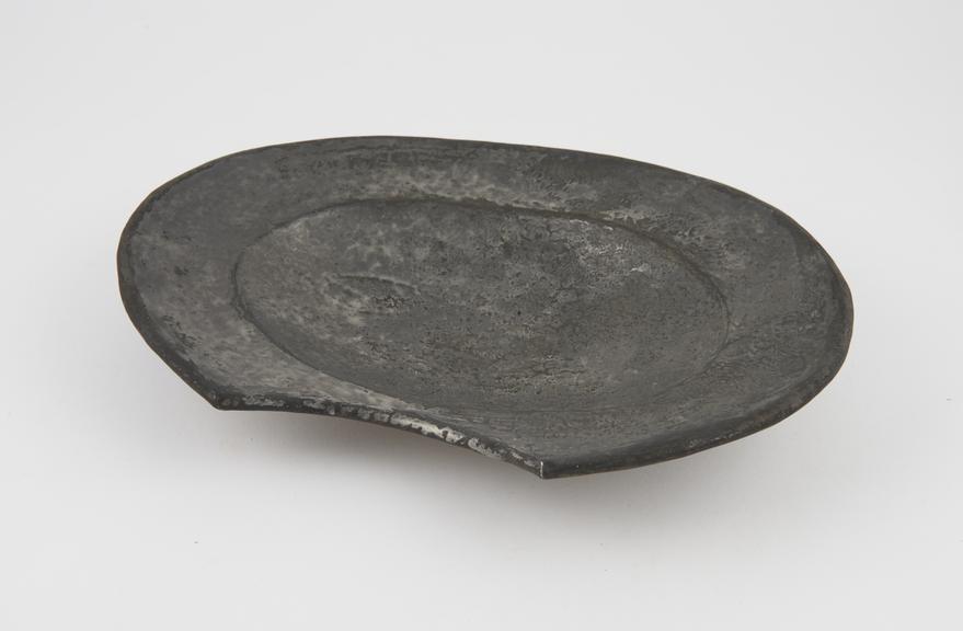Barber's shaving bowl, partially silver-plated brass