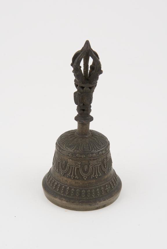 Brass bell with dorge handle, cracked, Tibetan, 1801-1925