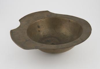 Brass barber's shaving bowl, English, 19th century