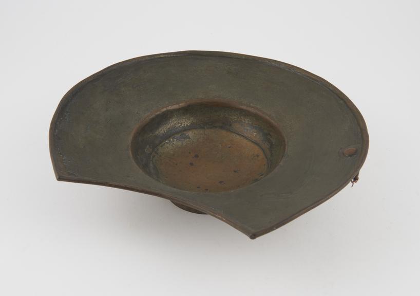 Barber's shaving bowl, partly tinned brass, 18th or 19th century