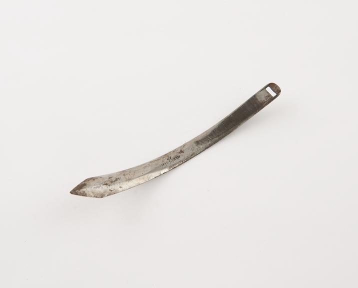 Seton needle, frog, steel, by Millikin of London, 1822-1900