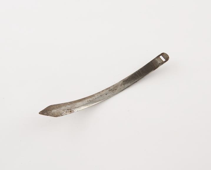 Seton needle, frog, steel, by Millikin of London, 1822-1900