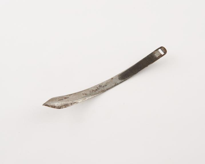 Seton needle, frog, steel, by Millikin of London, 1822-1900