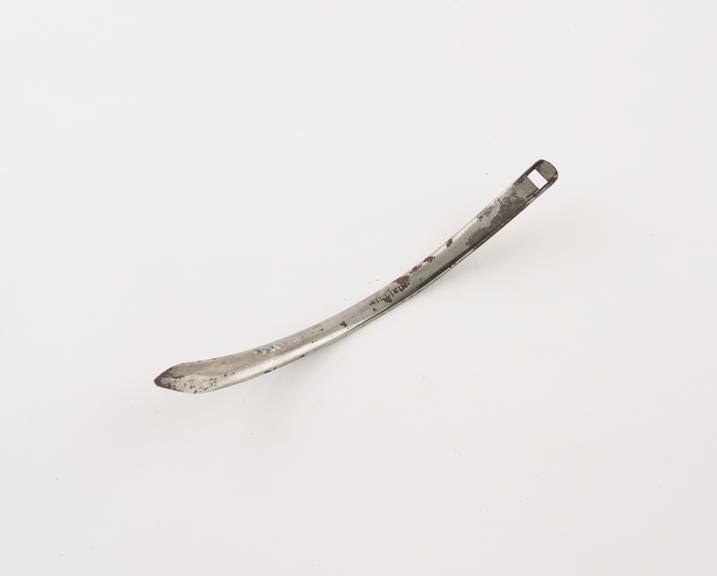 Seton needle, Frog, steel, by Millikin of London, 1822 to 1900