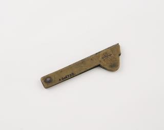 Single bladed metal fleam