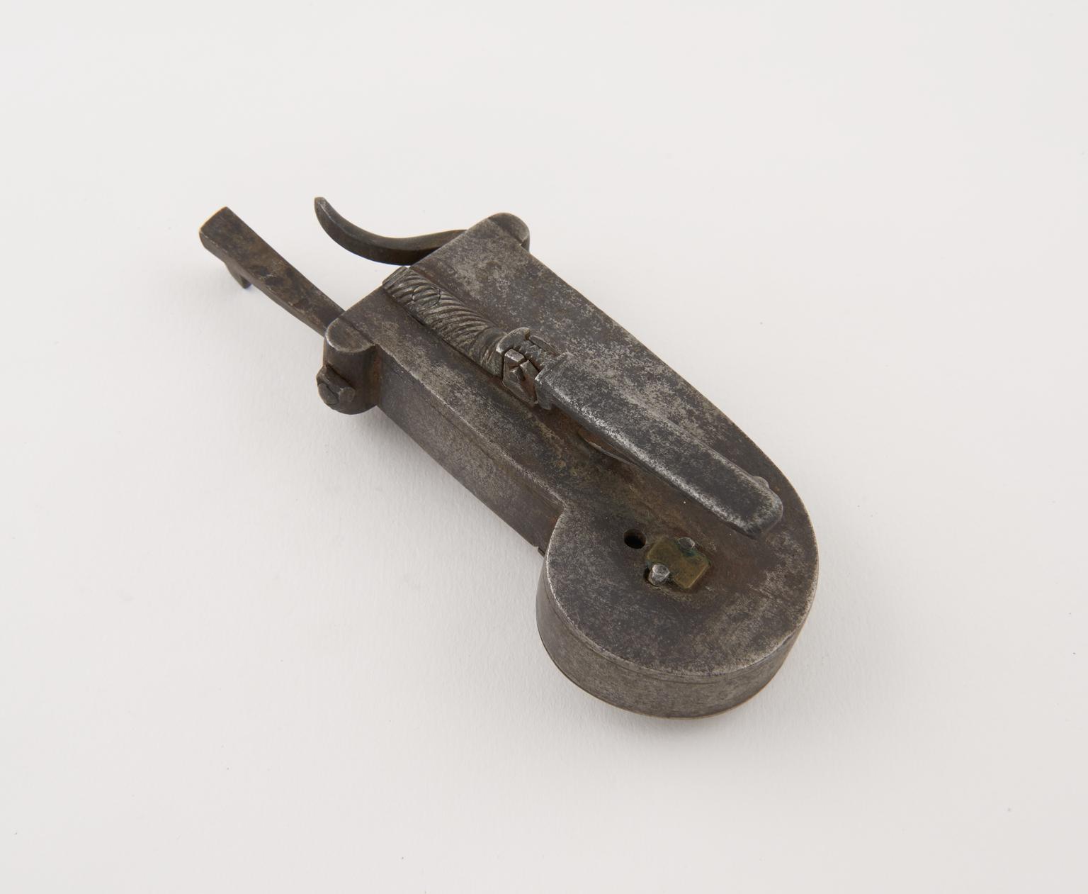 Fleam Spring Loaded Spring fleam, steel, probably British, 1750-1850 | Science Museum Group ...