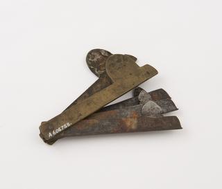 Metal three bladed fleam