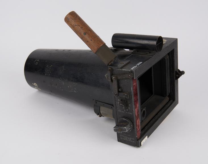 Oblique camera, type P18, less back.