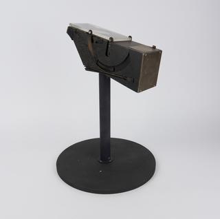 German REV1 Gunsight