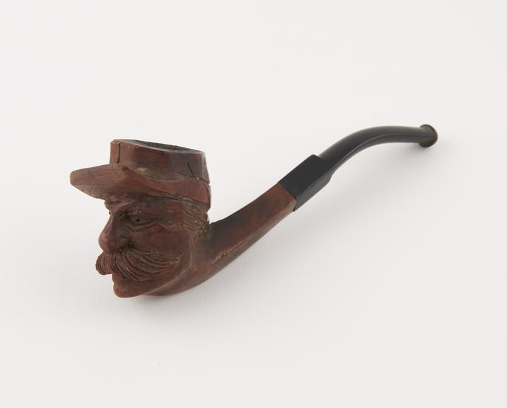 Briar tobacco pipe