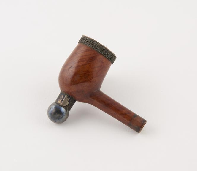 Briar tobacco pipe, incomplete, mouthpiece missing