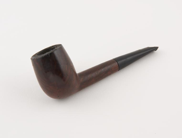 Briar tobacco pipe, thick walled pot-like bowl