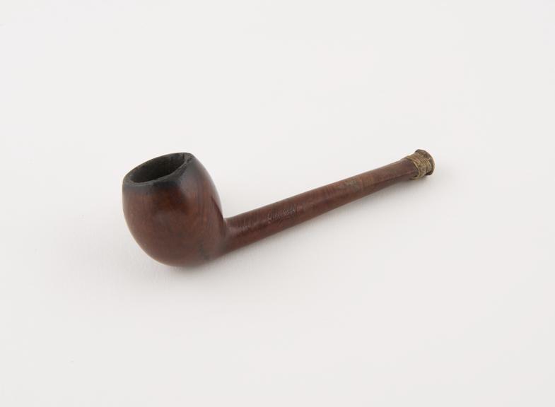 Briar tobacco pipe, bulbous bowl