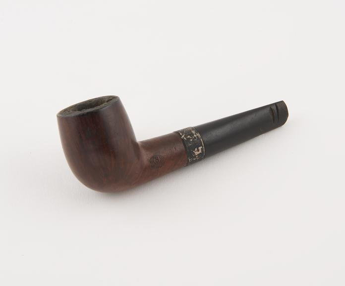 Briar tobacco pipe, vulcanite mouthpiece broken at tip, by E.D