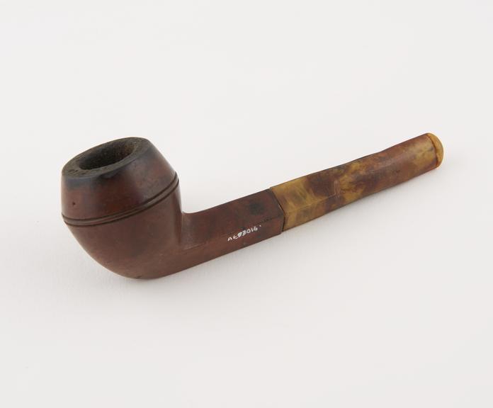 Briar tobacco pipe, amberoid mouthpiece