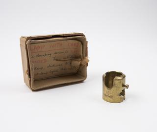 Sleeve with 2 screws for ball and joint stand for plane table outfit