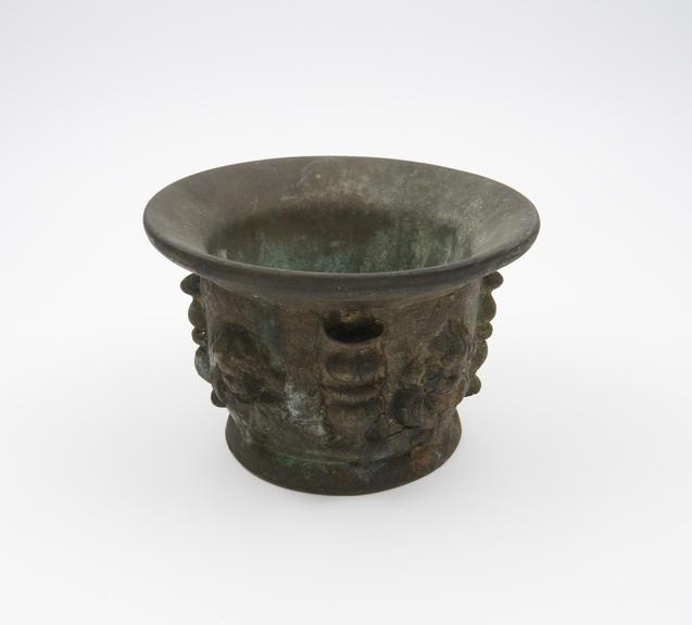 Heavy bronze mortar, everted rim