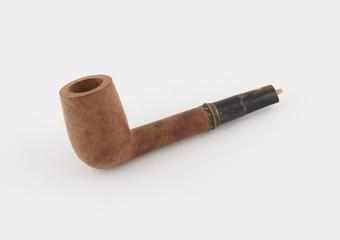Wooden smoking pipe