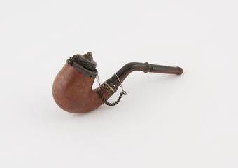 Wooden pipe bowl with metal lip