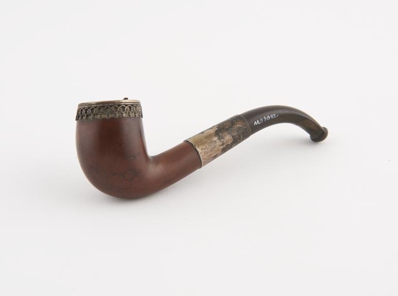 Briar tobacco pipe, lid missing, broad silver mount