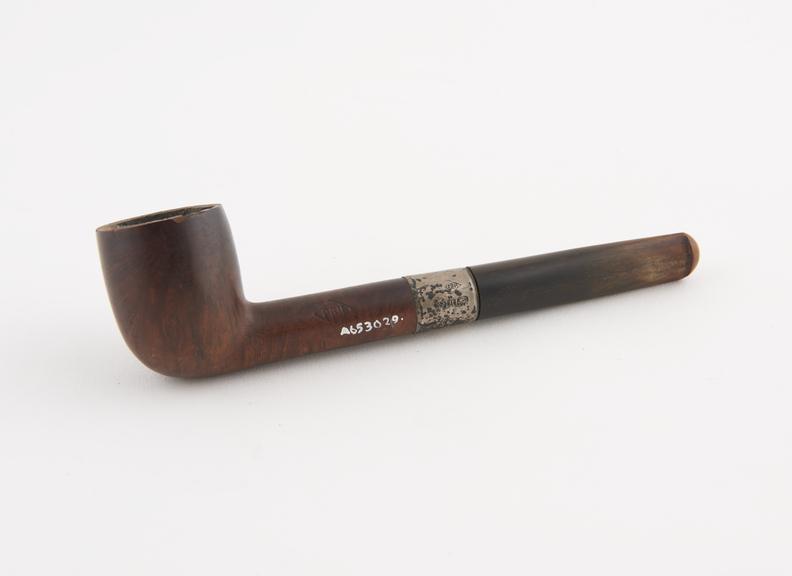 Briar tobacco pipe, horn mouthpiece, silver joint band, English