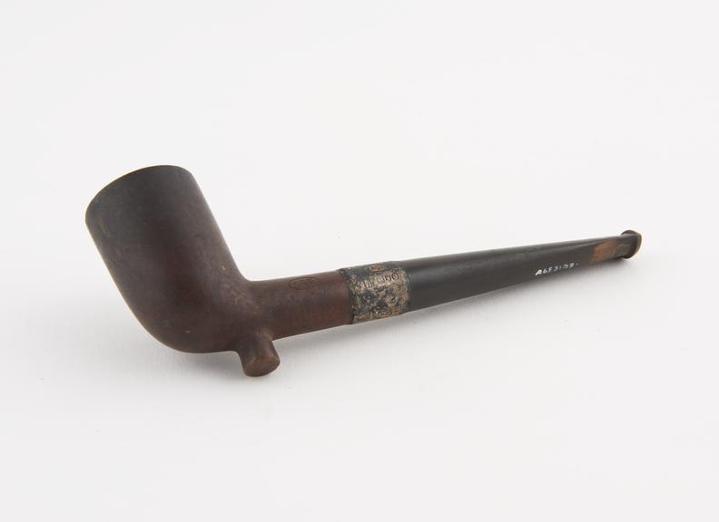 Briar tobacco pipe, cylindrical bowl