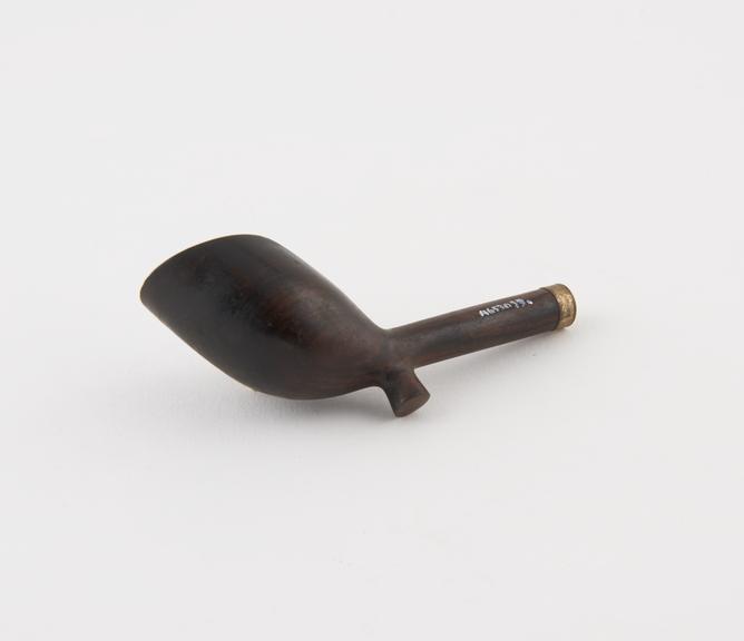 Briar tobacco pipe, incomplete, mouthpiece missing