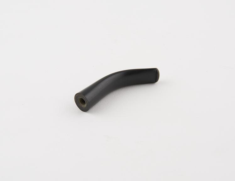 Mouthpiece for a briar tobacco pipe, curved black vulcanite